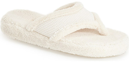 Acorn Waffle Spa Slipper | 40plusstyle.com