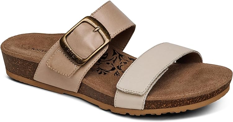 Plantar fasciitis shoes - Aetrex Daisy Slide Sandal | 40plusstyle.com