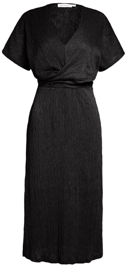 flattering dress styles for the hourglass | 40plusstyle.com