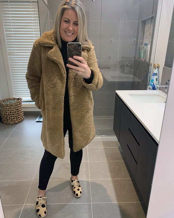 Beth wears a fluffy coat | 40plusstyle.com