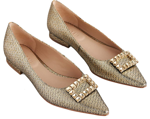 Boden Trim Detail Point Ballet Flats | 40plusstyle.com