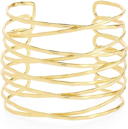 Karine Sultan Cuff | 40plusstyle.com