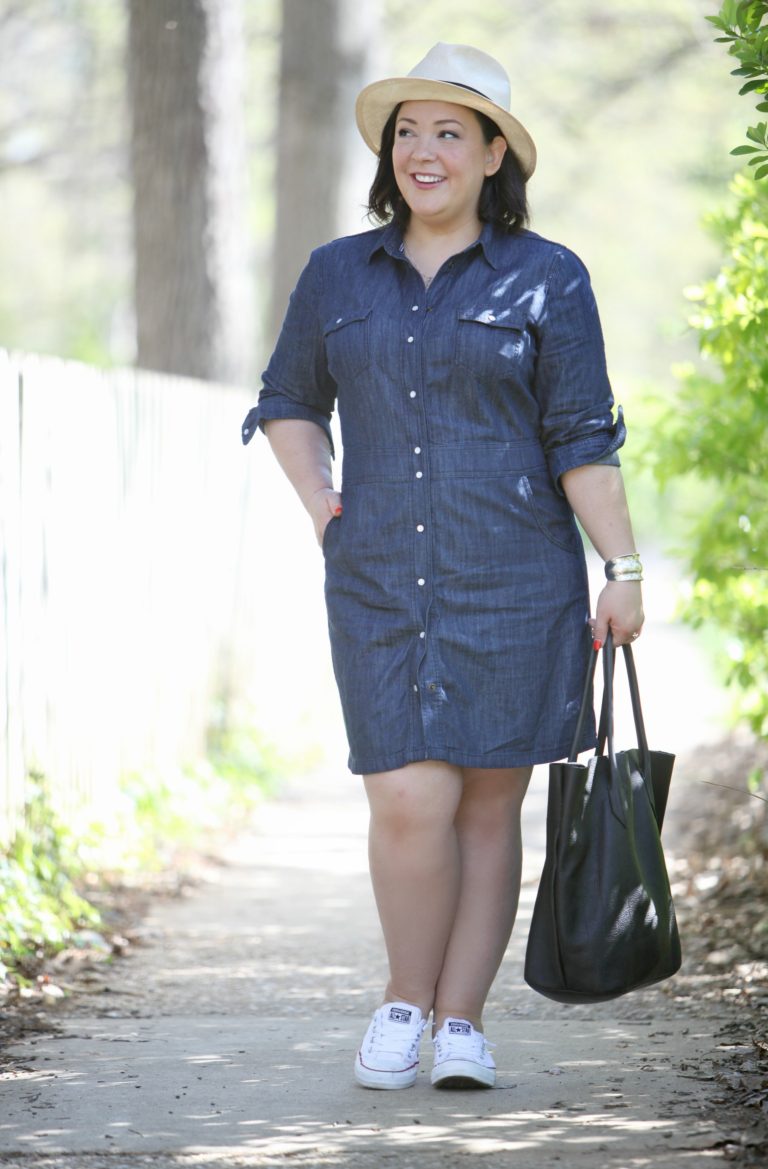 denim spring dress | 40plusstyle.com