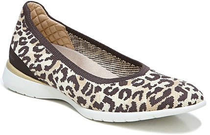 Dr. Scholl's Jayla Knit Slip-On | 40plusstyle.com