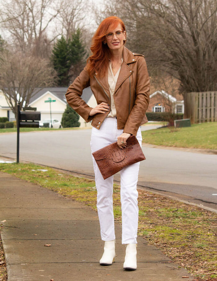 Jess wears white jeans with cream boots | 40plusstyle.com