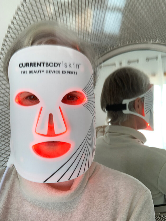 LED Light Therapy Mask Review | 40plusstyle.com