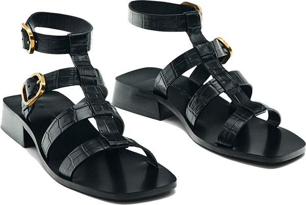 Massimo Dutti Leather Flat Slider Sandals | 40plusstyle.com