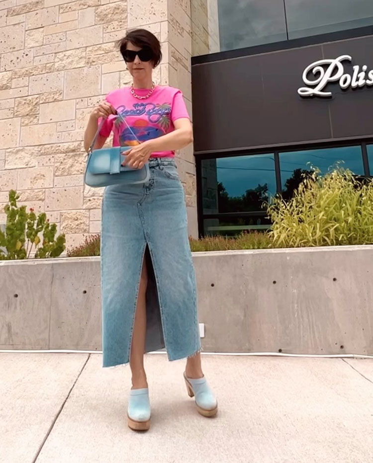 Natalia in graphic tee, maxi denim skirt and mules | 40plusstyle.com