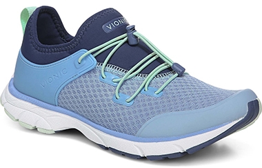 Best sneakers for plantar fasciitis - VIONIC London Sneaker | 40plusstyle.com