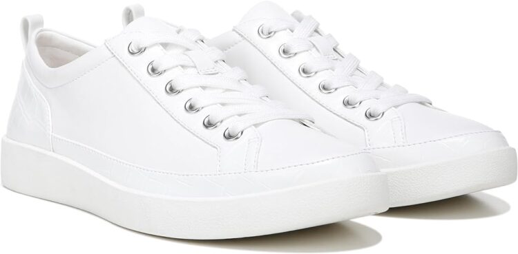 Vionic Winny Sneakers | 40plusstyle.com